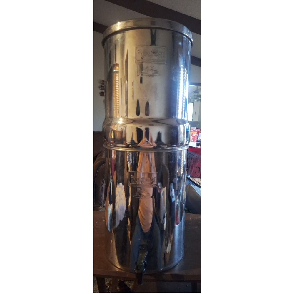Royal Berkey Water Filter System 12.3 Liters 3.25 Gallons No Base